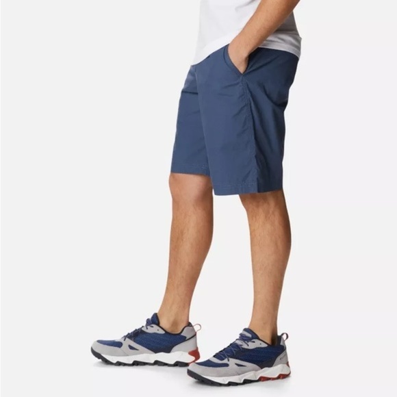 Men’s Navy Blue Columbia Shorts Size 32 NEW! - Picture 2 of 12